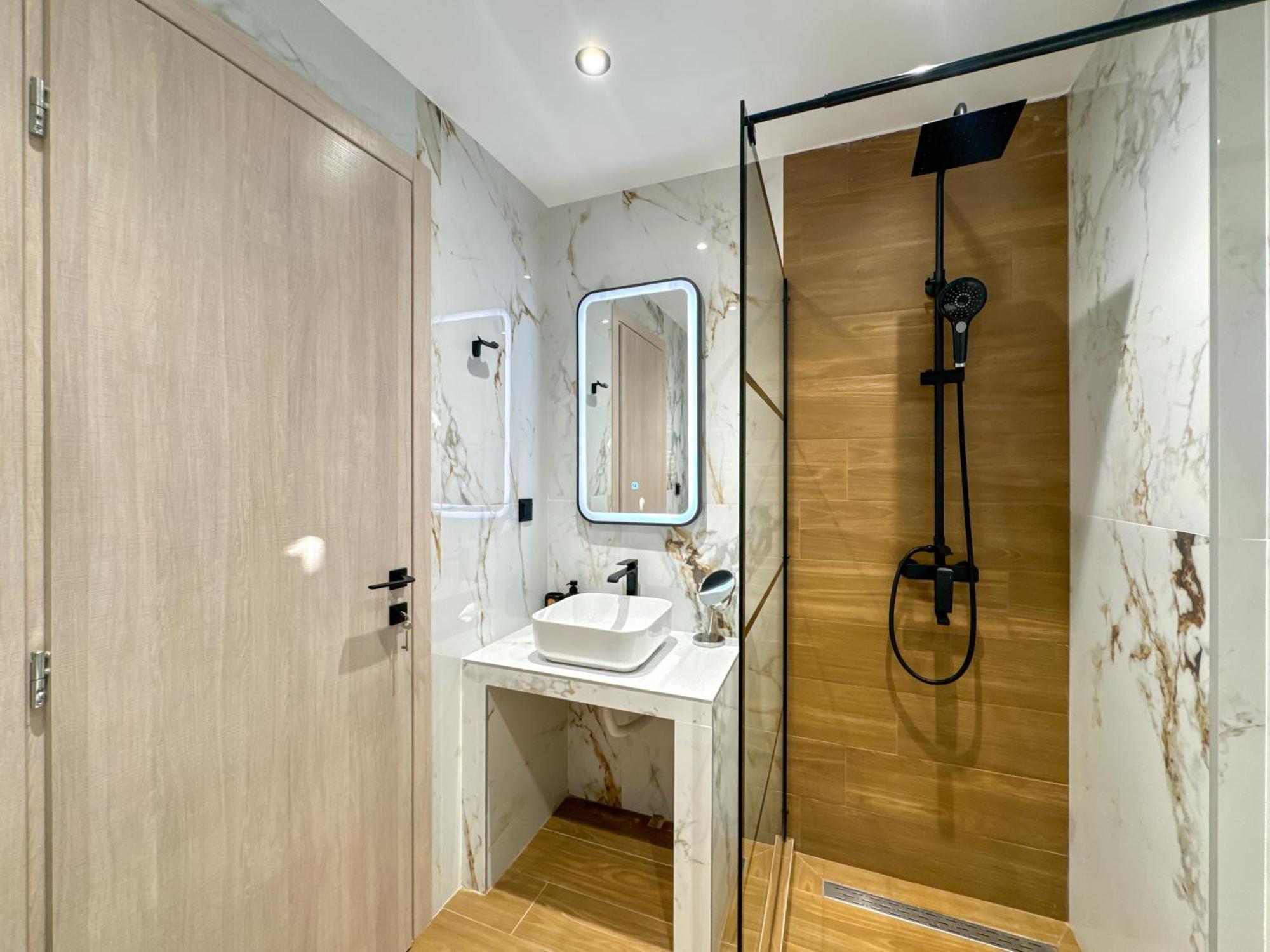 Luxury Downtown Apartment D1 Tesalonika Bagian luar foto